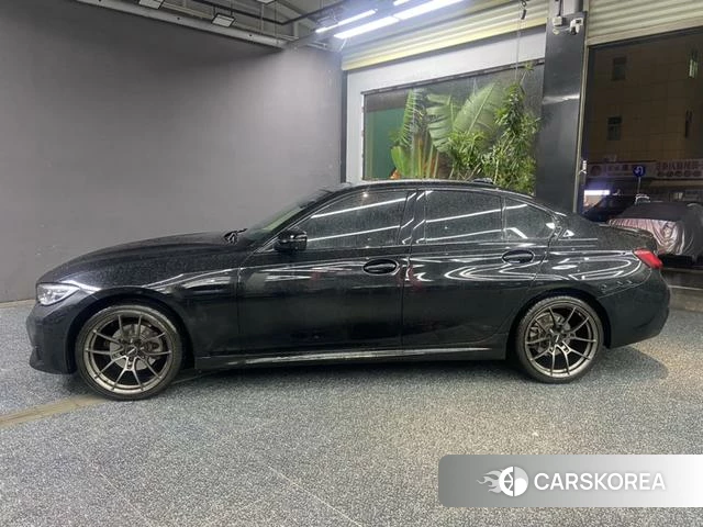 BMW 3 series 2021 Черный из Китая, фото 3