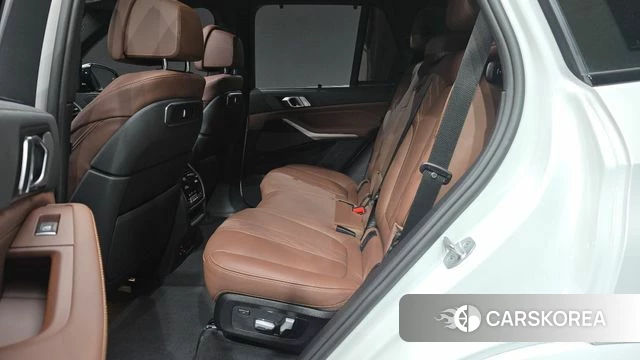 BMW X5 (G05) 2024 Белый из Кореи, фото 3