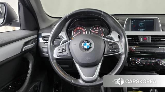 BMW X1 (F48) 2018 Черный из Кореи, фото 3
