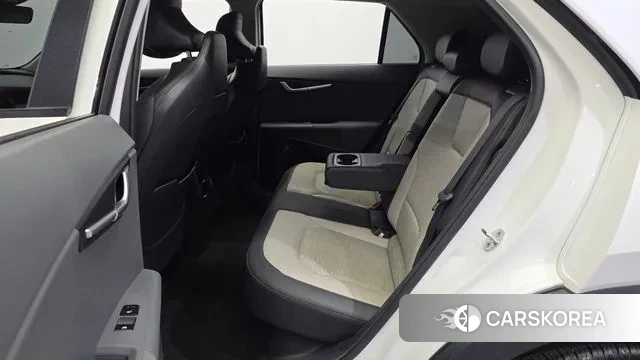 Kia Di Ol Nu Niro 2022 Белый из Кореи, фото 3