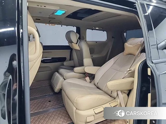 Kia The New Carnival 2018 Черный из Кореи, фото 3