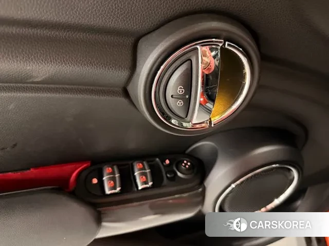 Mini Cooper 2021 Оранжевый из Кореи, фото 3