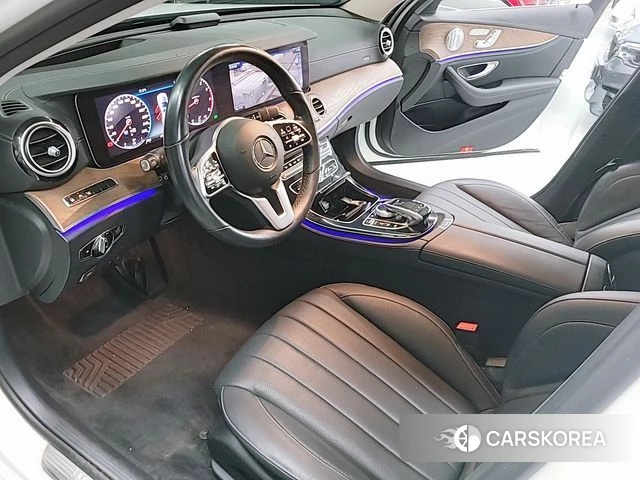 Mercedes-Benz E-Class W213 2020 Белый из Кореи, фото 3