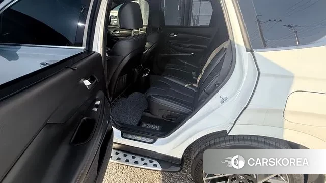 Hyundai The New Santa Fe 2023 Белый из Кореи, фото 3