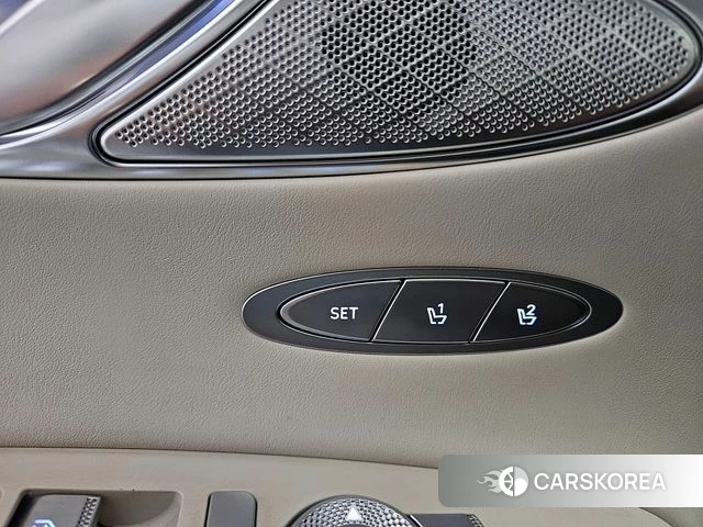 Genesis GV70 2021 Белый из Кореи, фото 3