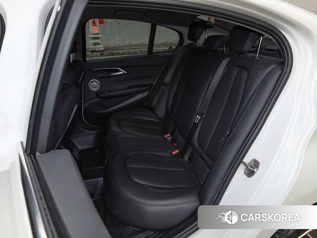 BMW 1 series 2022 Белый из Китая, фото 3
