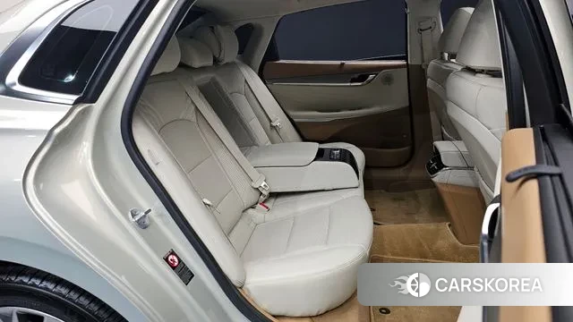 Hyundai The New Grandeur IG Hybrid 2021 Серебристо-серый из Кореи, фото 3