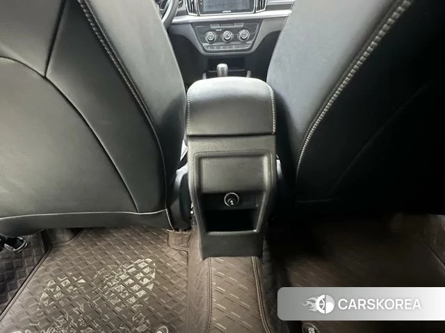Skoda Komick 2022 Белый из Китая, фото 3