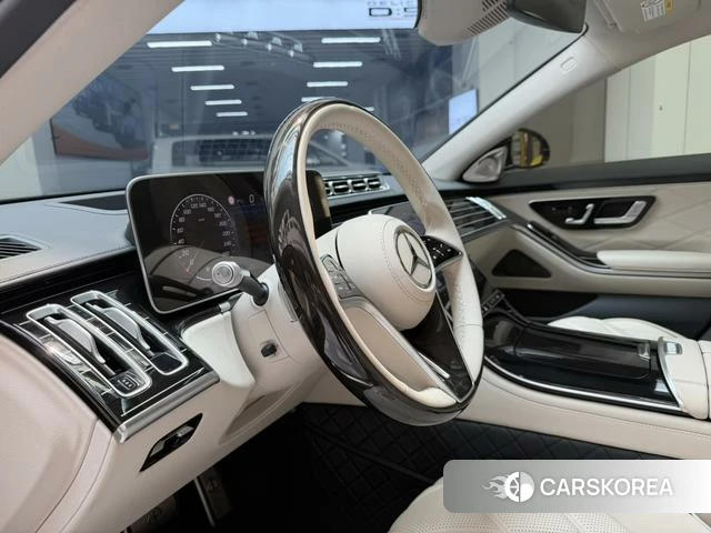 Mercedes-Benz Maybach S-class 2024 Черный из Китая, фото 3