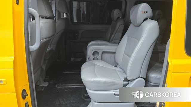 Hyundai The New Grand Starex 2019 Желтый из Кореи, фото 3