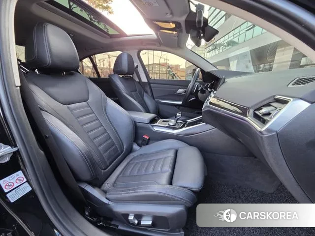 BMW 3 Series (G20) 2022 Черный из Кореи, фото 3