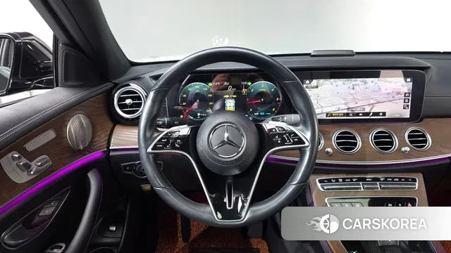 Mercedes-Benz E-Class W213 2023 Черный из Кореи, фото 3