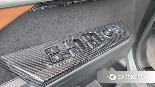 Ssangyong Torres 2023 Темно-зеленый из Кореи, фото 3