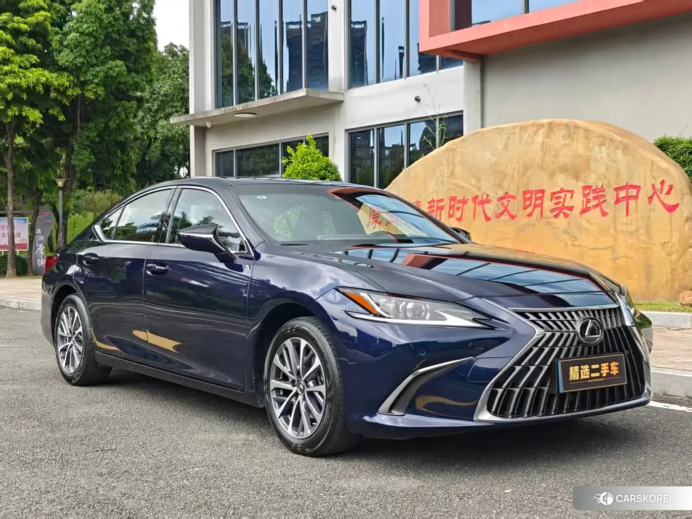 Lexus ES 2024 Синий из Китая, фото 3