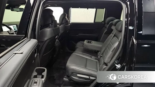 Hyundai Santa Fe (MX5) 2025 Черный из Кореи, фото 3