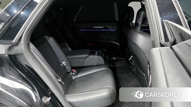 Hyundai Grandeur Hybrid (GN7) 2022 Черный из Кореи, фото 3