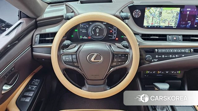 Lexus ES300h 7th generation 2019 Серый из Кореи, фото 3