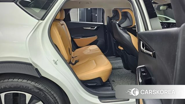 Kia EV6 2023 Белый из Кореи, фото 3