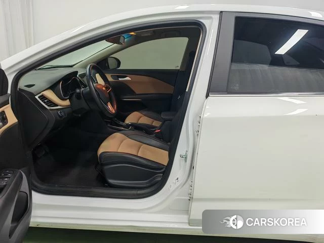 Chevrolet Cruze 2021 Белый из Китая, фото 3