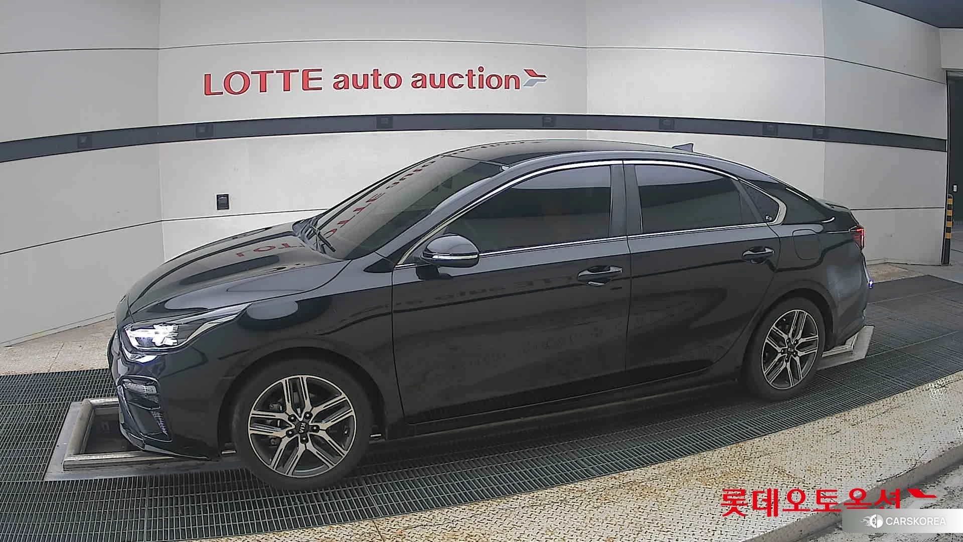 Kia K3 2019 Черный из Кореи, фото 3