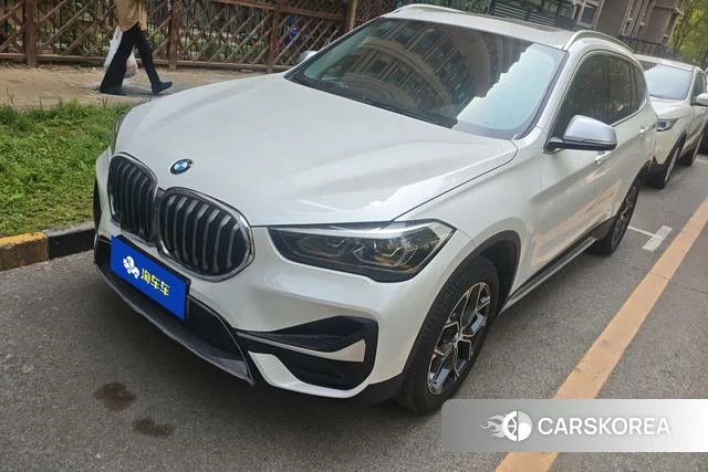 BMW X1 2021 Белый из Китая, фото 3
