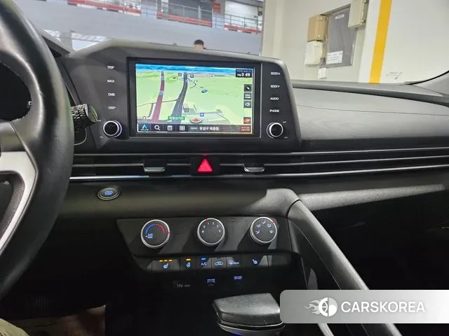 Hyundai Avante (CN7) 2021 Белый из Кореи, фото 3