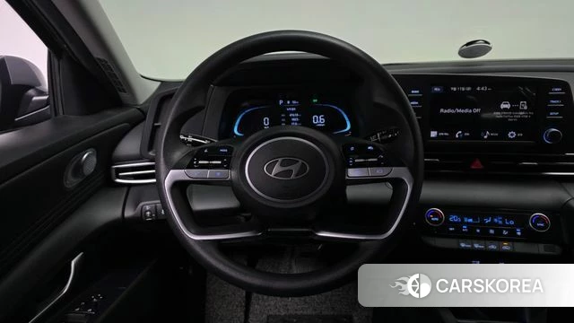 Hyundai The New Avante (CN7) 2023 Серый из Кореи, фото 3