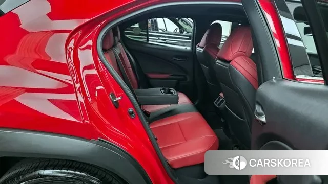 Lexus UX250h 2020 Красный из Кореи, фото 3