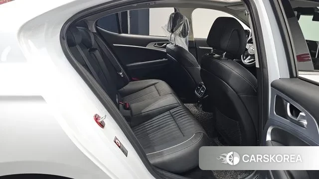 Genesis G70 2018 Белый из Кореи, фото 3