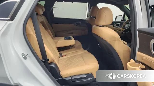 Kia Sorento 4th Generation 2023 Белый из Кореи, фото 3