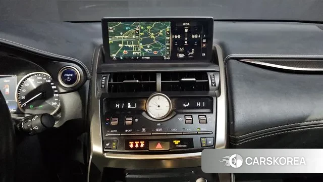 Lexus NX300h 2018 Белый из Кореи, фото 3