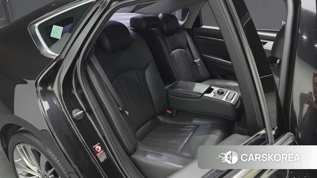 Genesis G80 2018 Черный из Кореи, фото 3