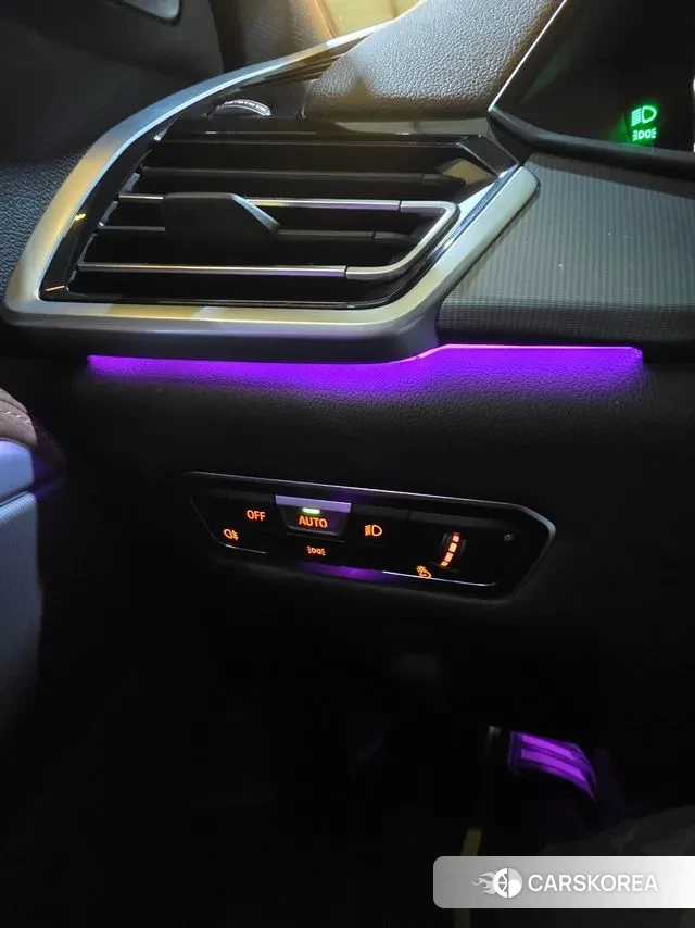 BMW X6 (G06) 2023 Белый из Кореи, фото 3