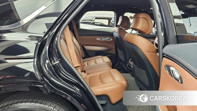 Genesis GV70 2021 Черный из Кореи, фото 3