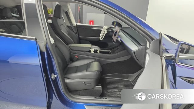 Tesla Model Y 2024 Синий из Кореи, фото 3