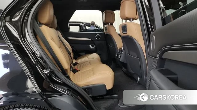 Land Rover Discovery 5 2024 Черный из Кореи, фото 3