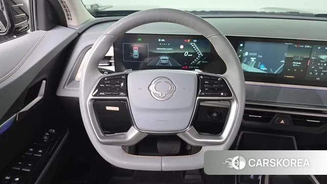 Ssangyong Torres EVX 2023 Черный из Кореи, фото 3