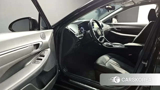 Hyundai Sonata (DN8) 2022 Черный из Кореи, фото 3