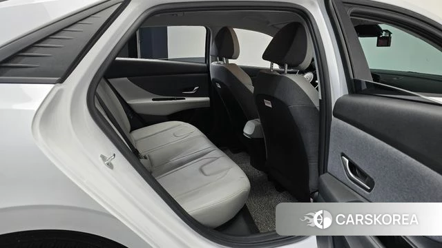 Hyundai Avante (CN7) 2021 Белый из Кореи, фото 3