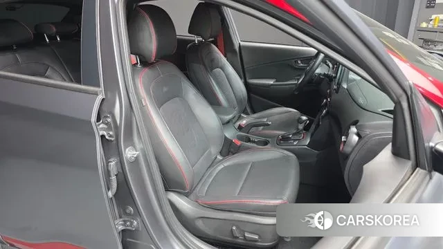 Hyundai Kona 2019 Серый из Кореи, фото 3