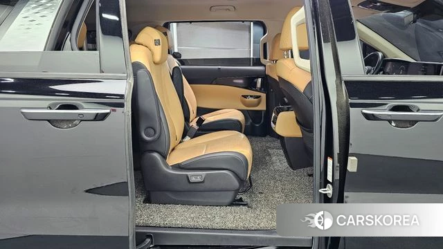 Kia Carnival 4th generation 2021 Черный из Кореи, фото 3