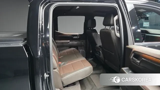 GMC Sierra 2024 Черный из Кореи, фото 3