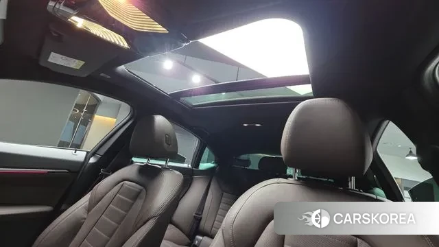 BMW 4 Series (G22) 2025 Белый из Кореи, фото 3