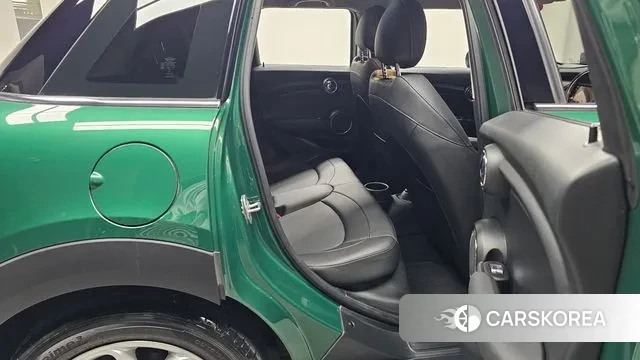 Mini Cooper 2021 Зеленый из Кореи, фото 3