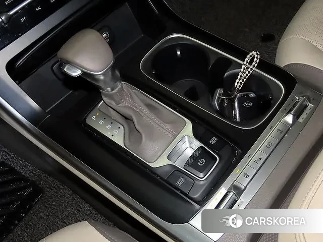 Kia Carnival 4th generation 2021 Белый из Кореи, фото 3