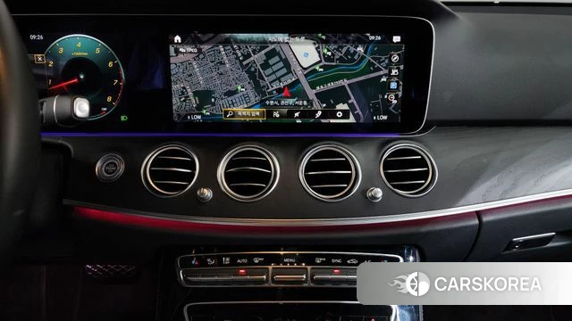 Mercedes-Benz E-Class W213 2022 Синий из Кореи, фото 3