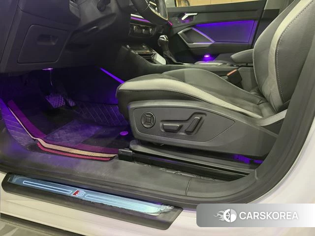 Audi Q3 2022 Белый из Китая, фото 3