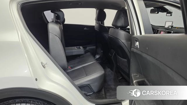 Kia Sportage The Bold 2021 Белый из Кореи, фото 3