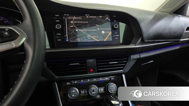 Volkswagen 7th Generation of Jetta 2024 Белый из Кореи, фото 3