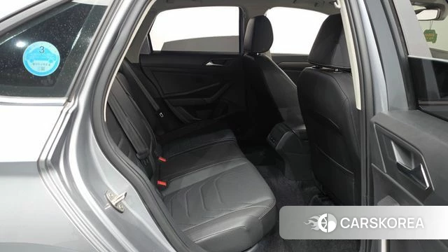 Volkswagen 7th Generation of Jetta 2021 Серебряный из Кореи, фото 3